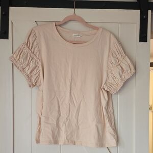 Short Sleeve Ruffle-Sleeve Crewneck Tee in Pale Blush